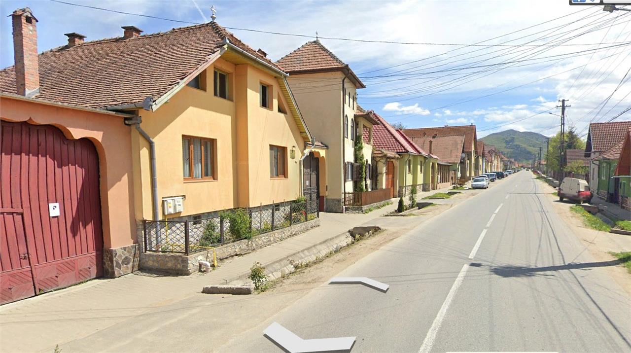 Casa D+P+M si teren 3400 mp in comuna Orlat , Marginimea Sibiului