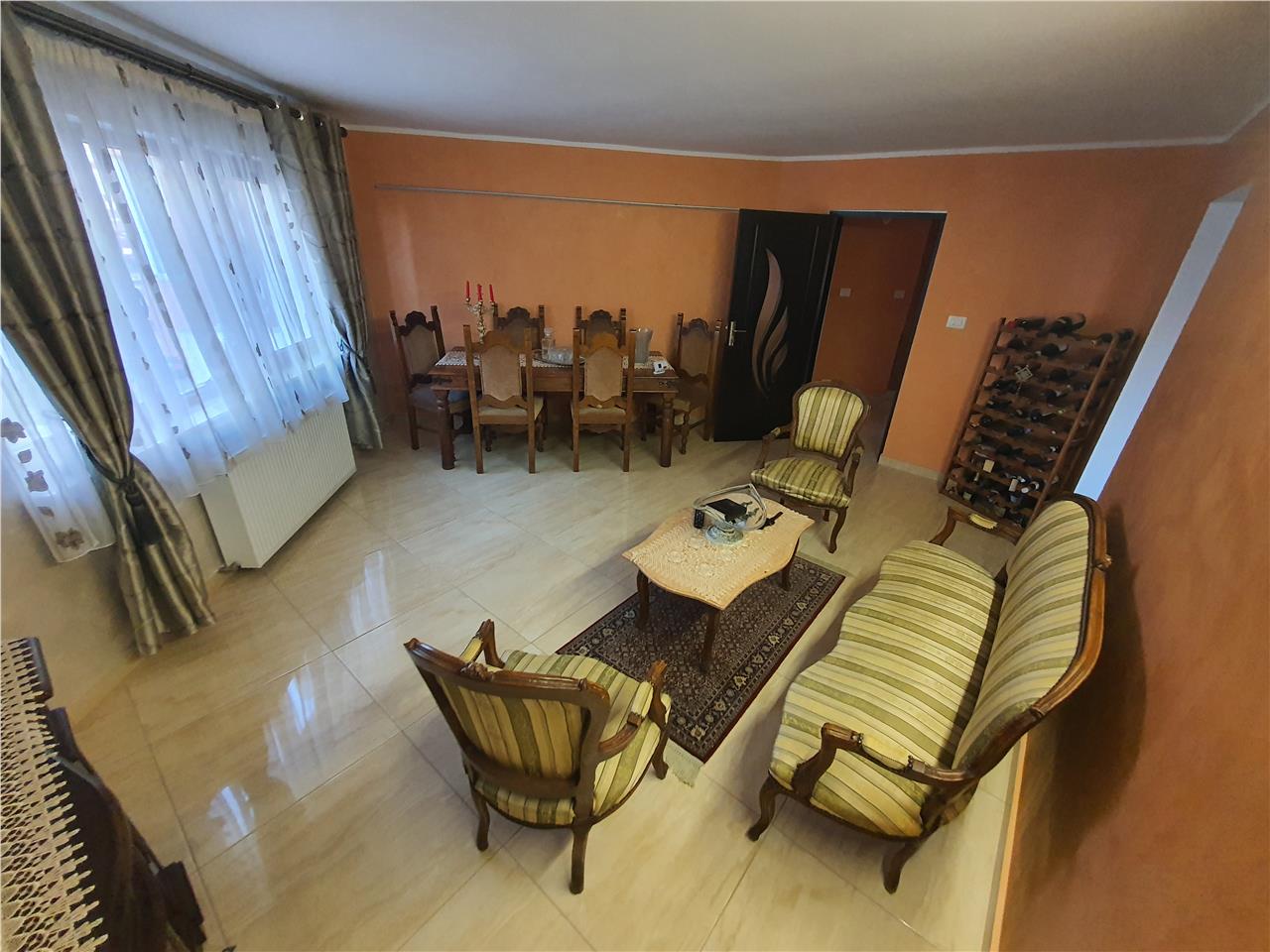 Vindem urgent! Apartament la cheie, 3 camere etaj 3, zona Profi Turnisor