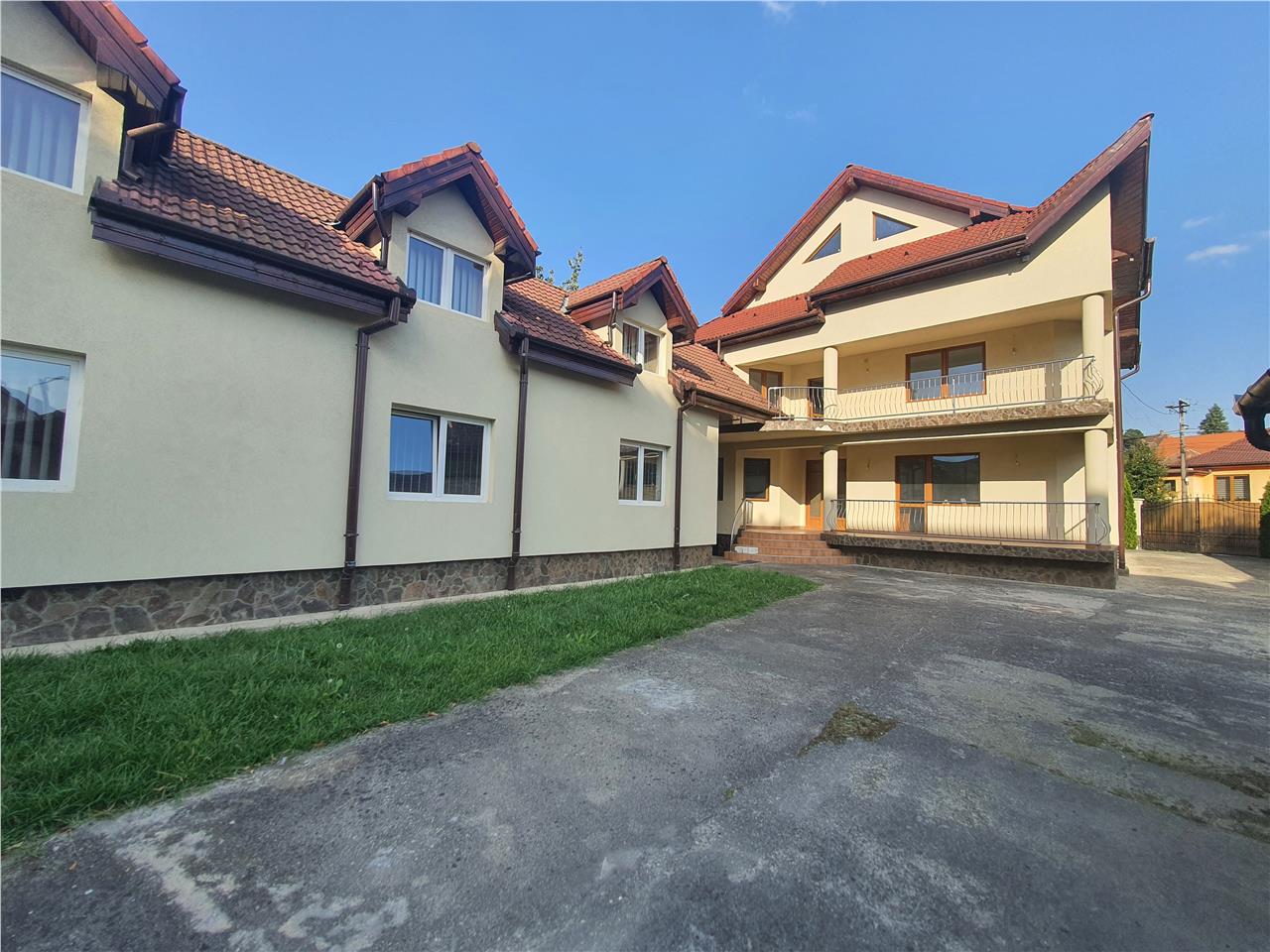 🏠Vila superba cu D+P+1+M, la prima inchiriere , zona Strand
