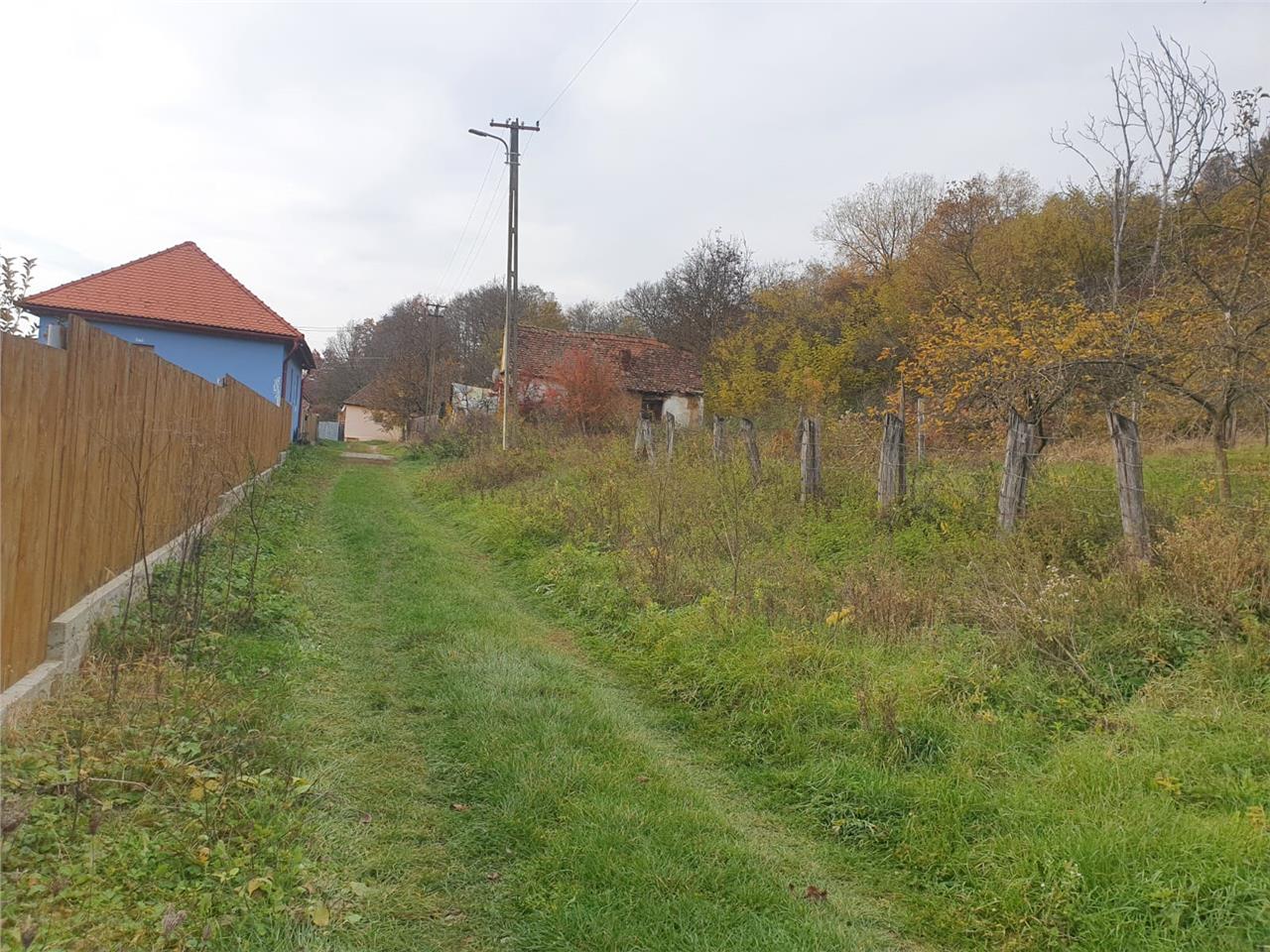 Teren intravilan 523 mp in satul Colun(40km de Sibiu), optim casa de vacanta