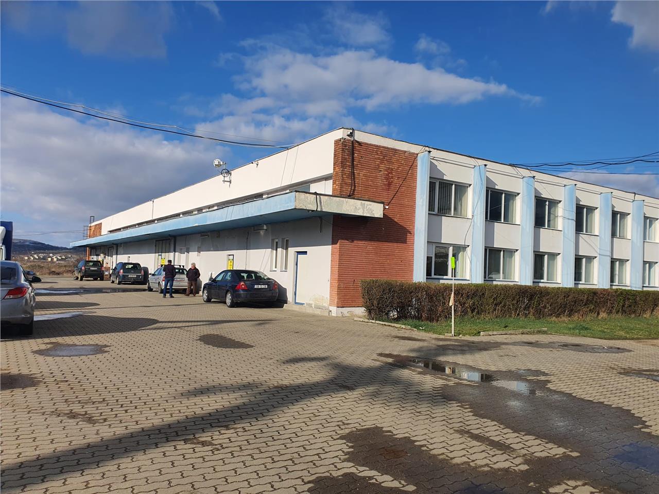 Spatiu industrial, birouri si teren intravilan 12562mp- Sibiu zona Est