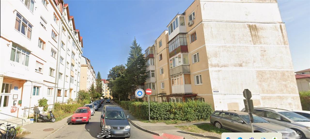 Ofertă  Apartament 2 Camere, Etaj 1, cu balcon , zona Ciresica